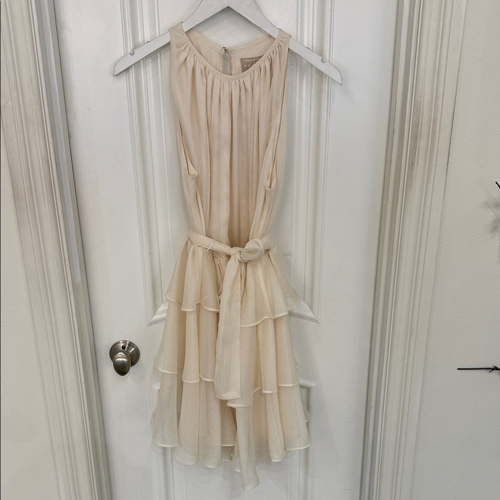 Elegant Cream Sleeveless Dress